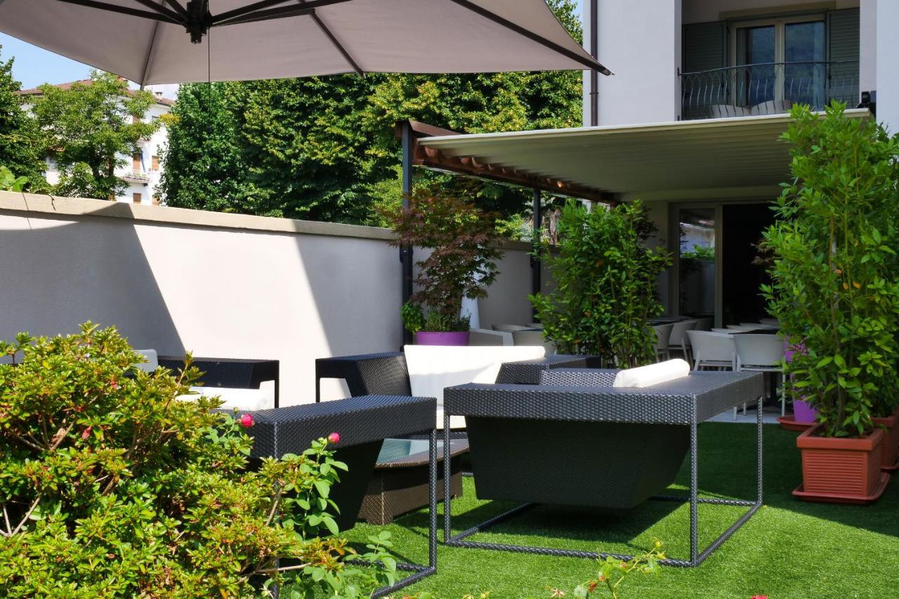 Hotel Al Campanile - Luxury Suites & Apartments Baveno Zewnętrze zdjęcie