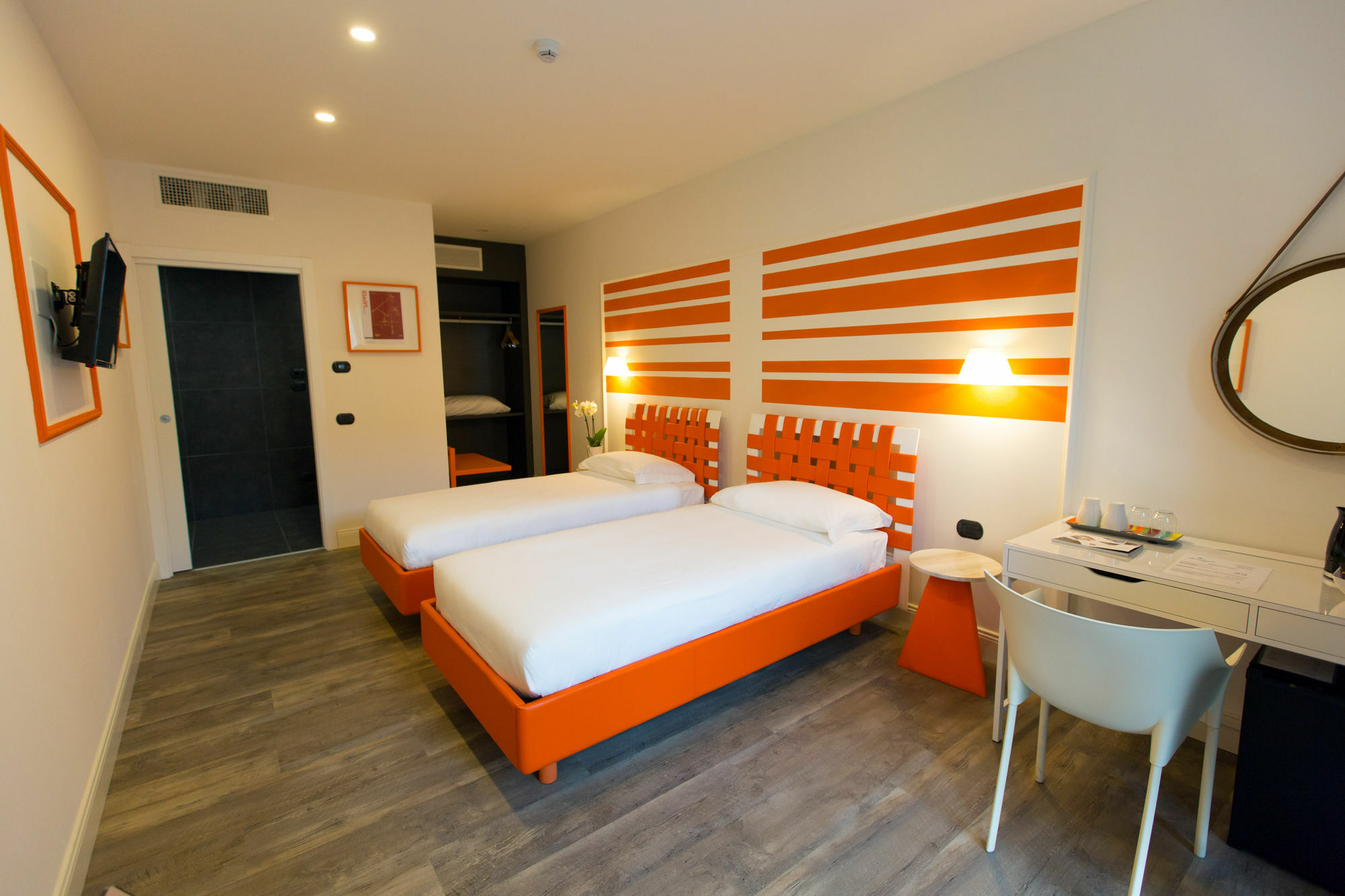 Hotel Al Campanile - Luxury Suites & Apartments Baveno Zewnętrze zdjęcie